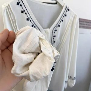 T-Shirts | T-Shirt Met Ruffle Details  – Dames Dames Dames